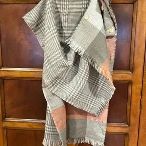 Demdaco | Accessories | New Demdaco Plaid Reversible Poncho With Tags ...